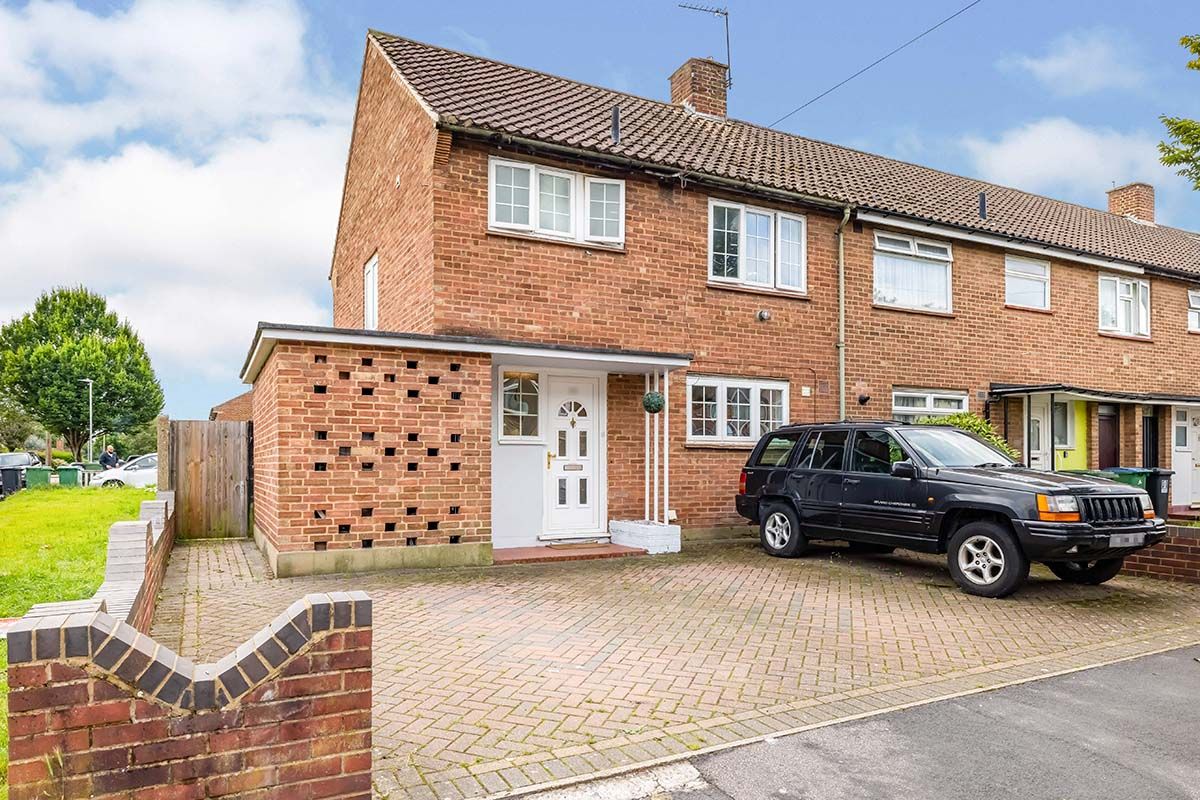 Charlock Way, Watford, Hertfordshire WD18  