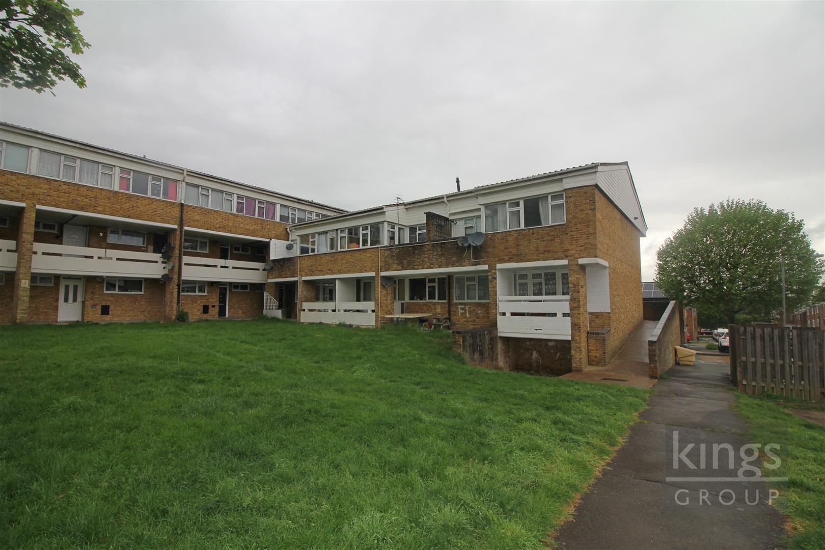 2 bed flat for sale in Brockles Mead, Harlow CM19 Zoopla