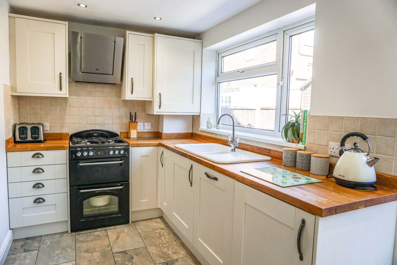 3 bed semidetached house for sale in Westgate, Southwell, Newark NG25