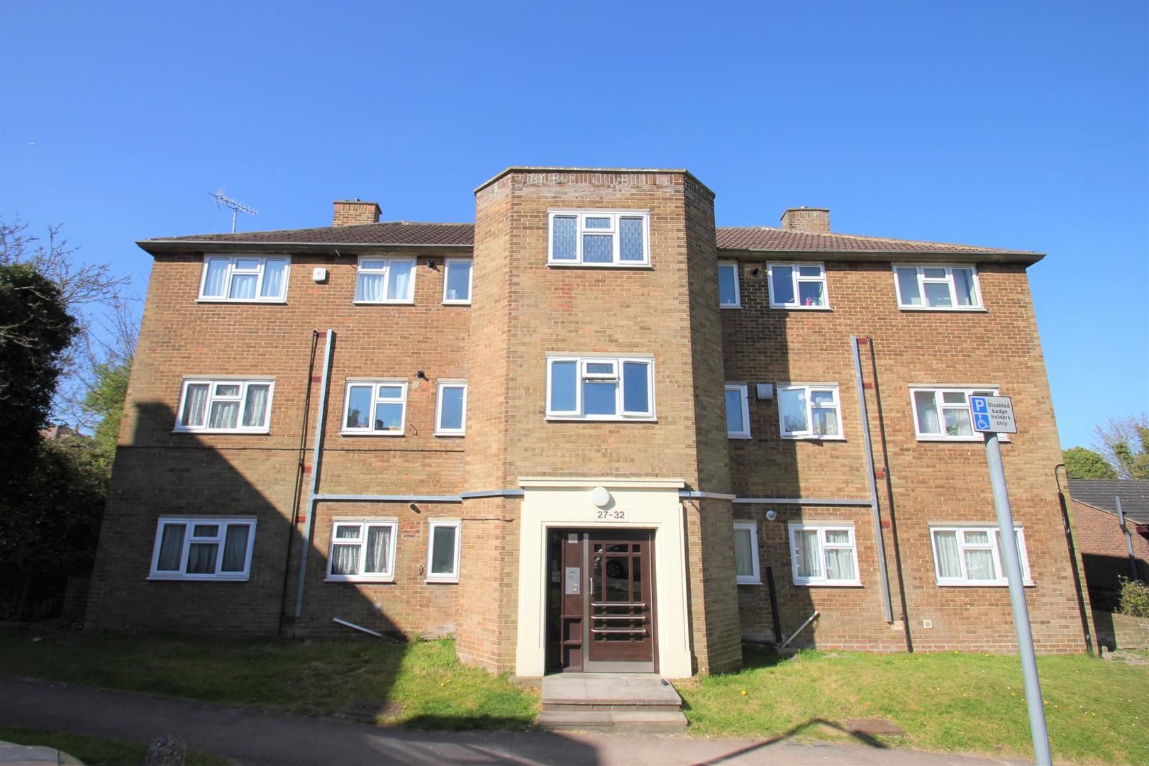 Cordelia Crescent, Rochester, Kent ME1  