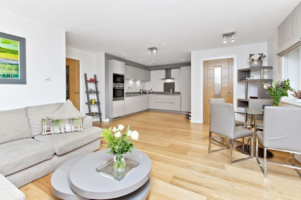 128/7 Mcdonald Road, Bellevue, Edinburgh EH7  