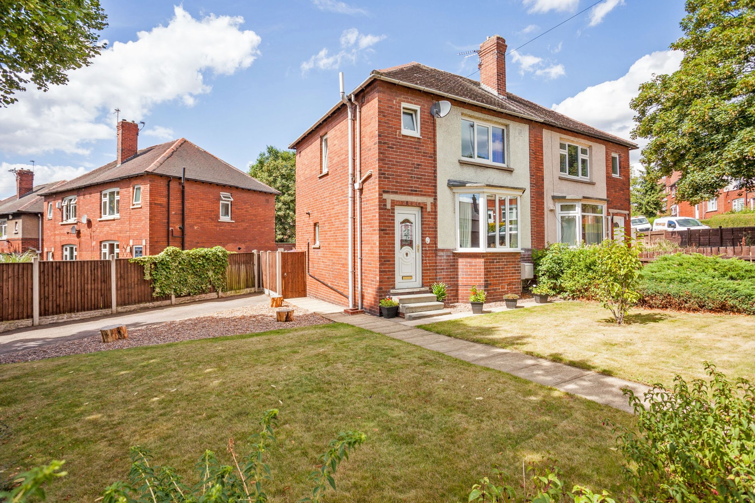 3 bed semidetached house for sale in Watson Crescent, Wakefield, West