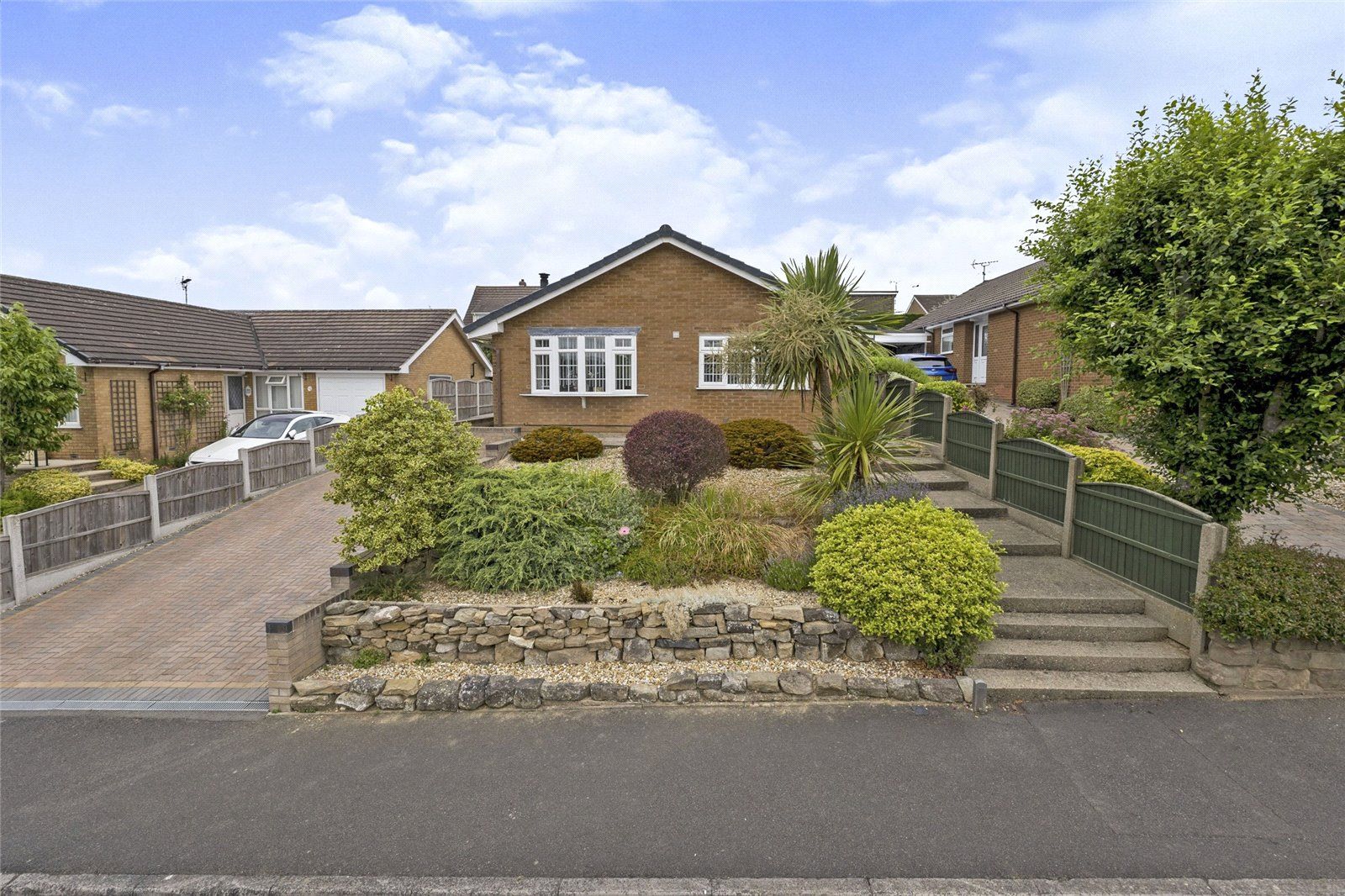 3 bed bungalow for sale in Coultons Avenue, SuttonInAshfield NG17