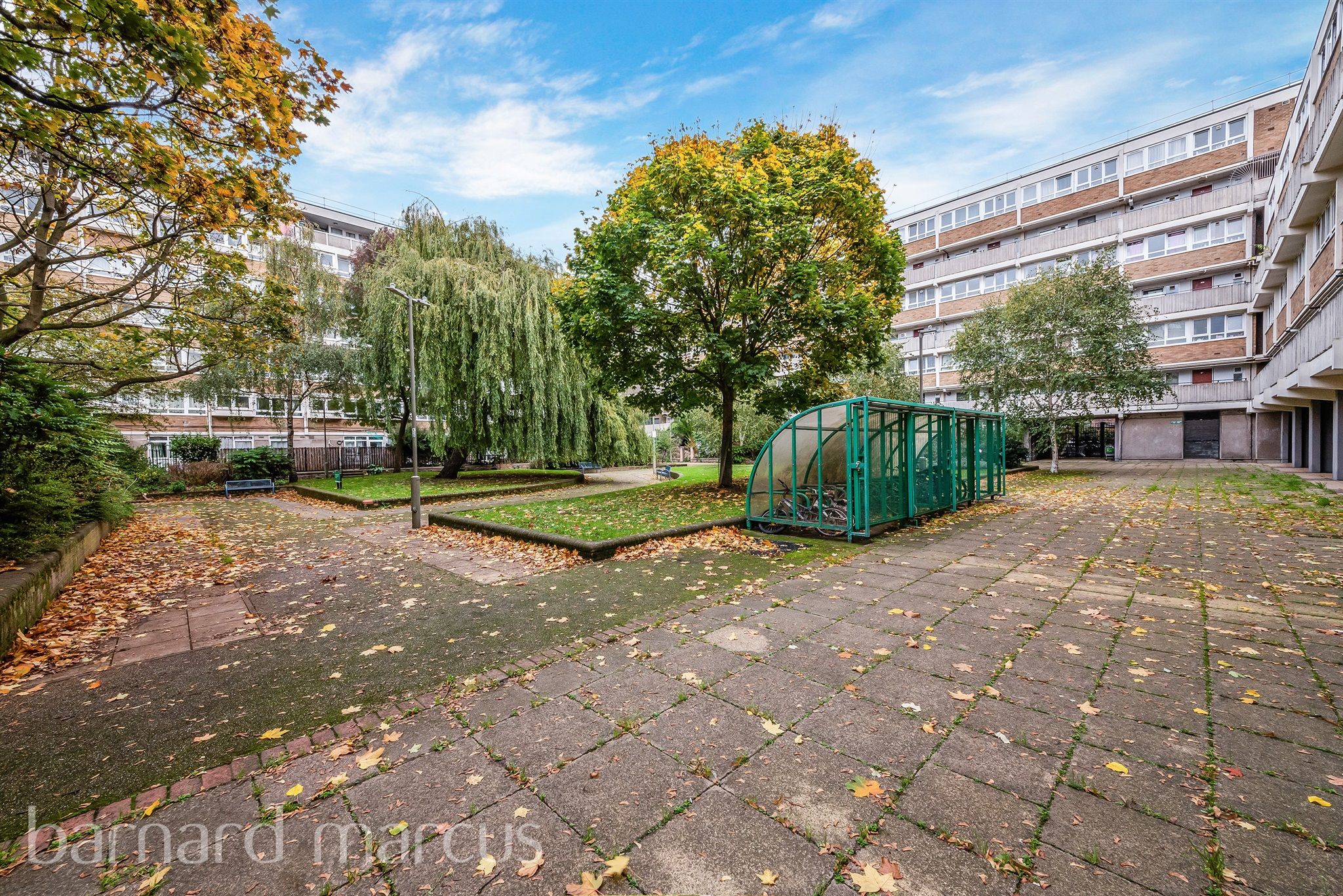 3 bed for sale in Yelverton Road, Battersea, London SW11