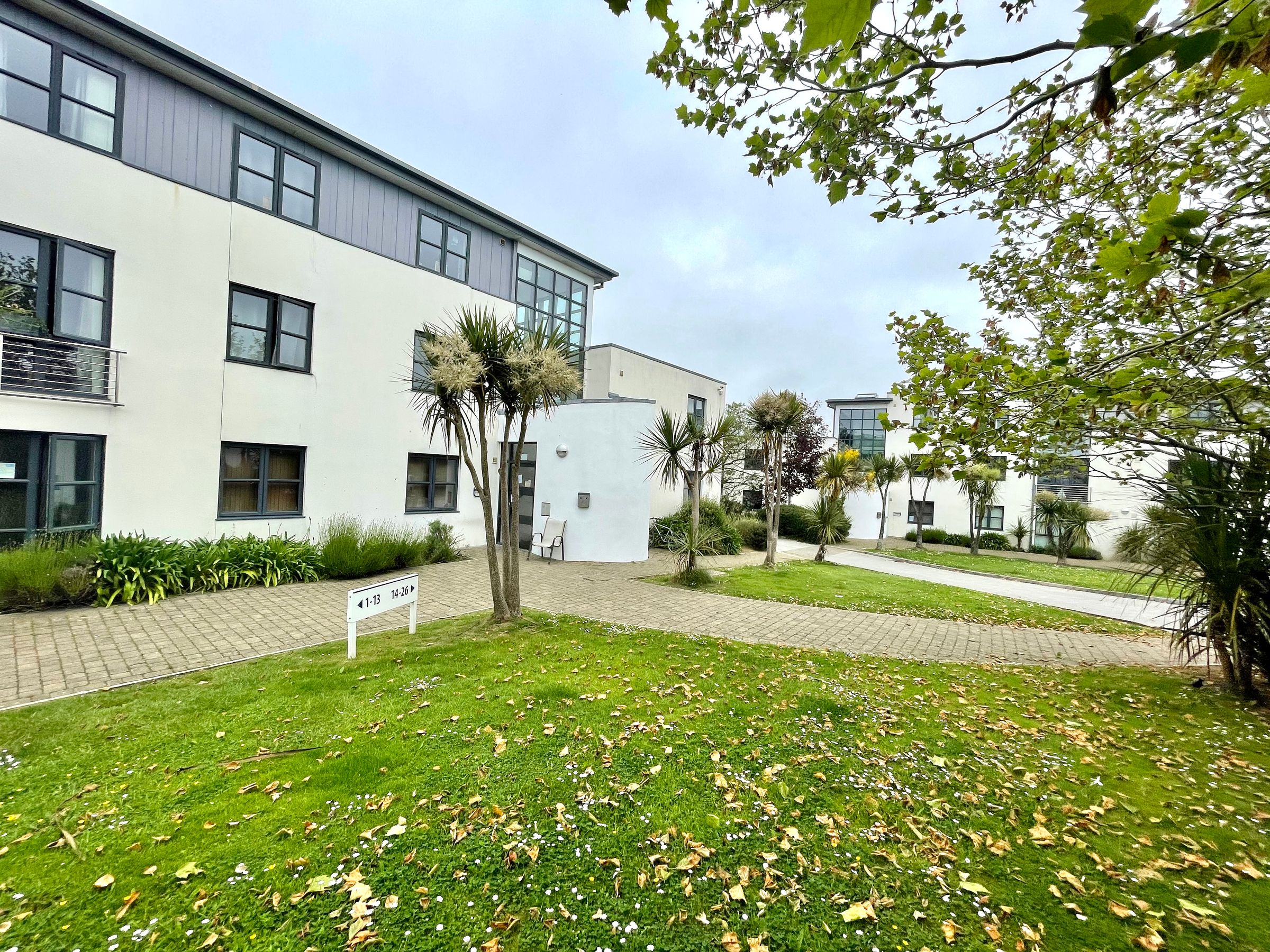 1 bed flat for sale in Sandy Hill, St. Austell PL25 Zoopla
