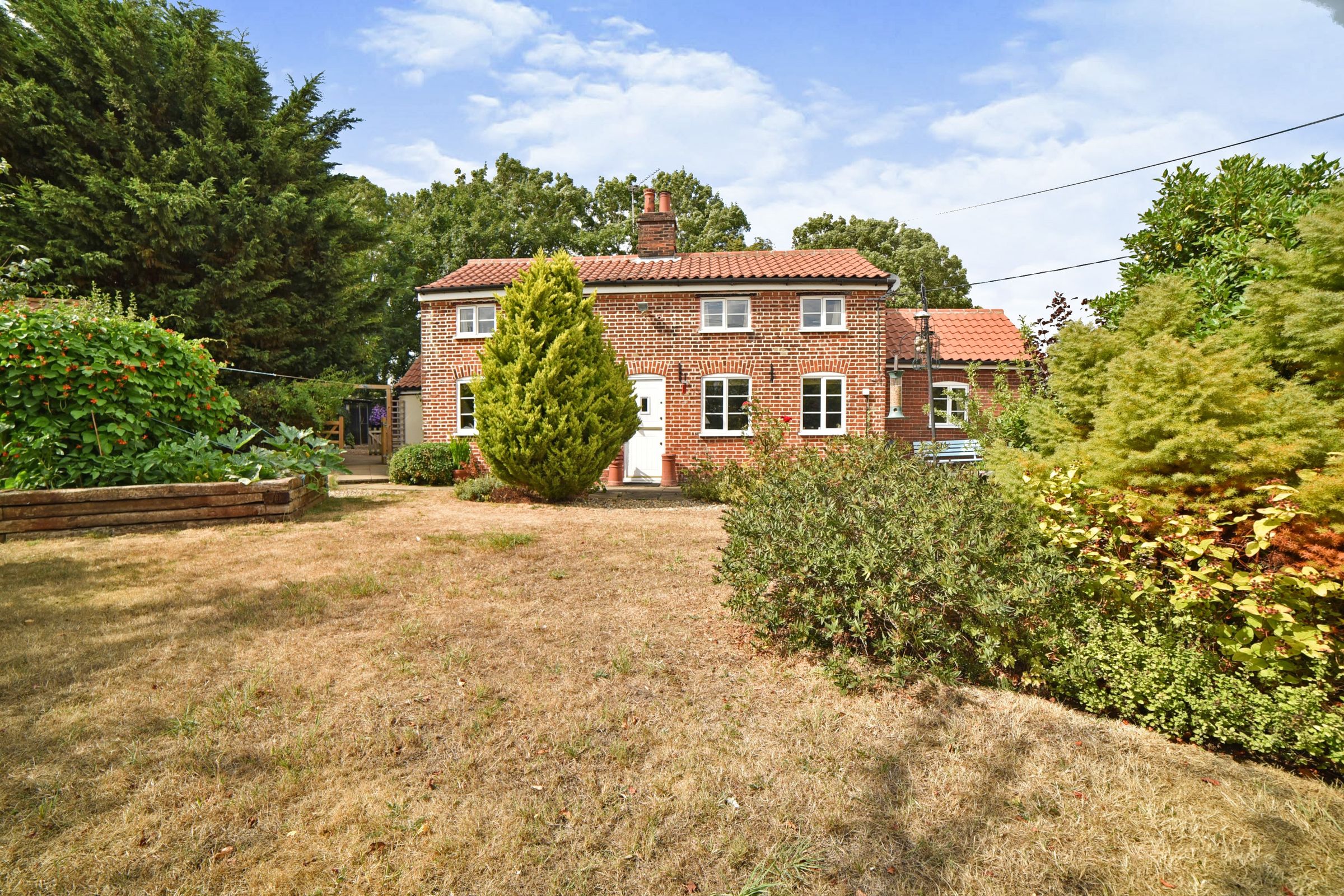 3 bed cottage for sale in Brick Kiln Lane, Shipdham, Thetford, Norfolk IP25 Zoopla