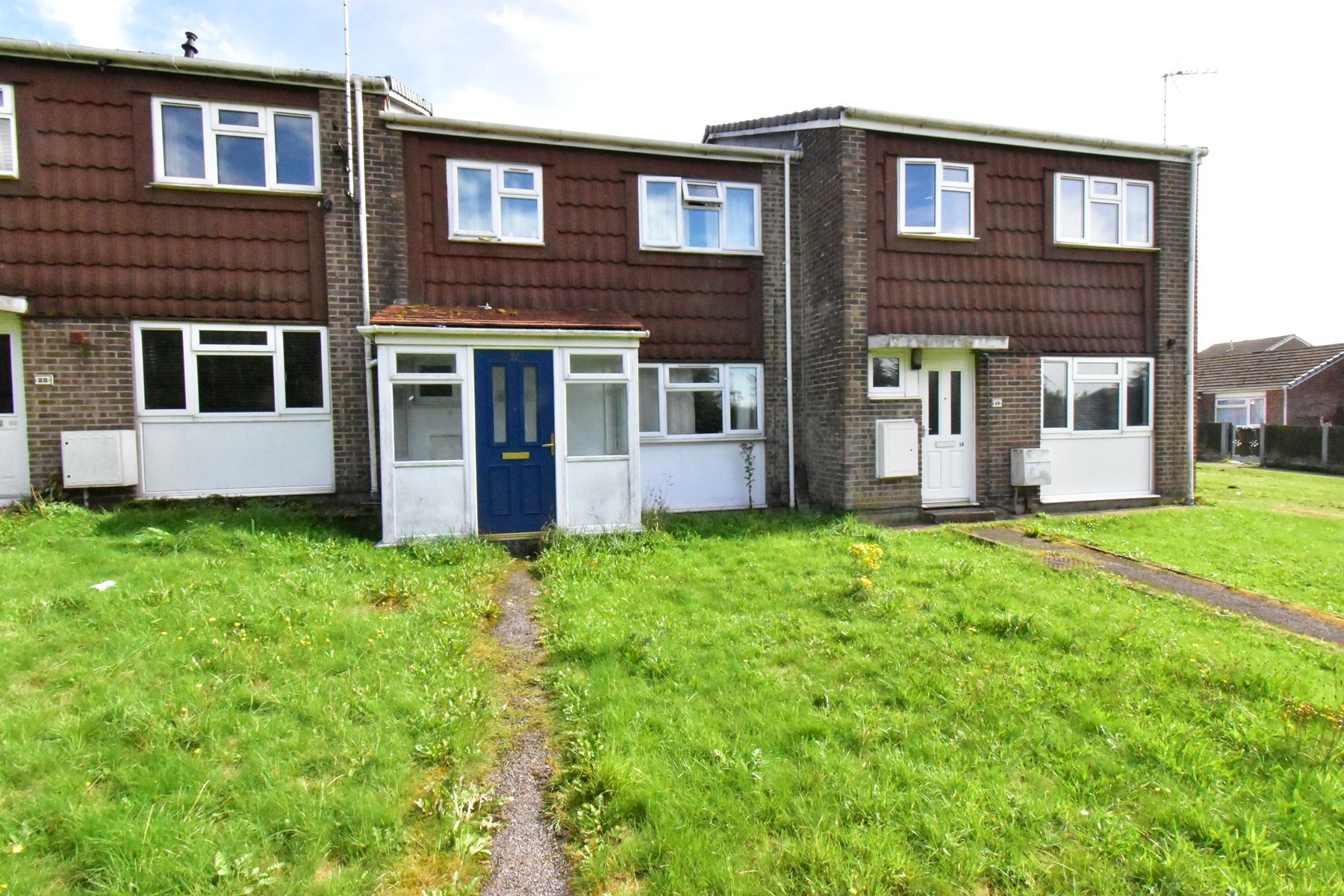 3 bed terraced house for sale in Pinewood Close, KirkbyInAshfield, Nottingham NG17 Zoopla