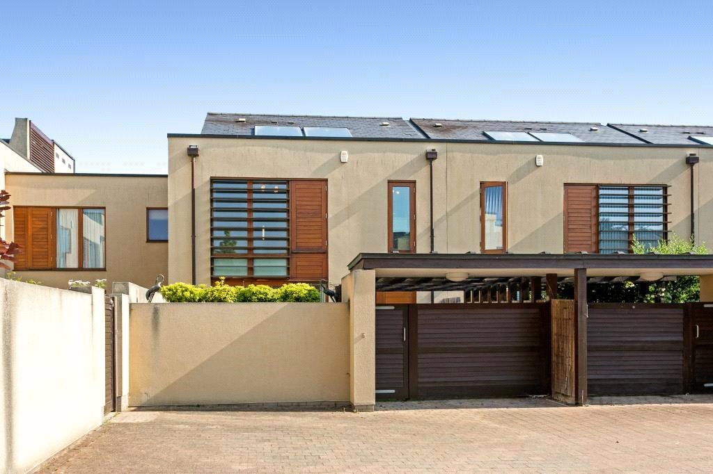 3 bed terraced house for sale in Cliveden Gages, Taplow, Maidenhead