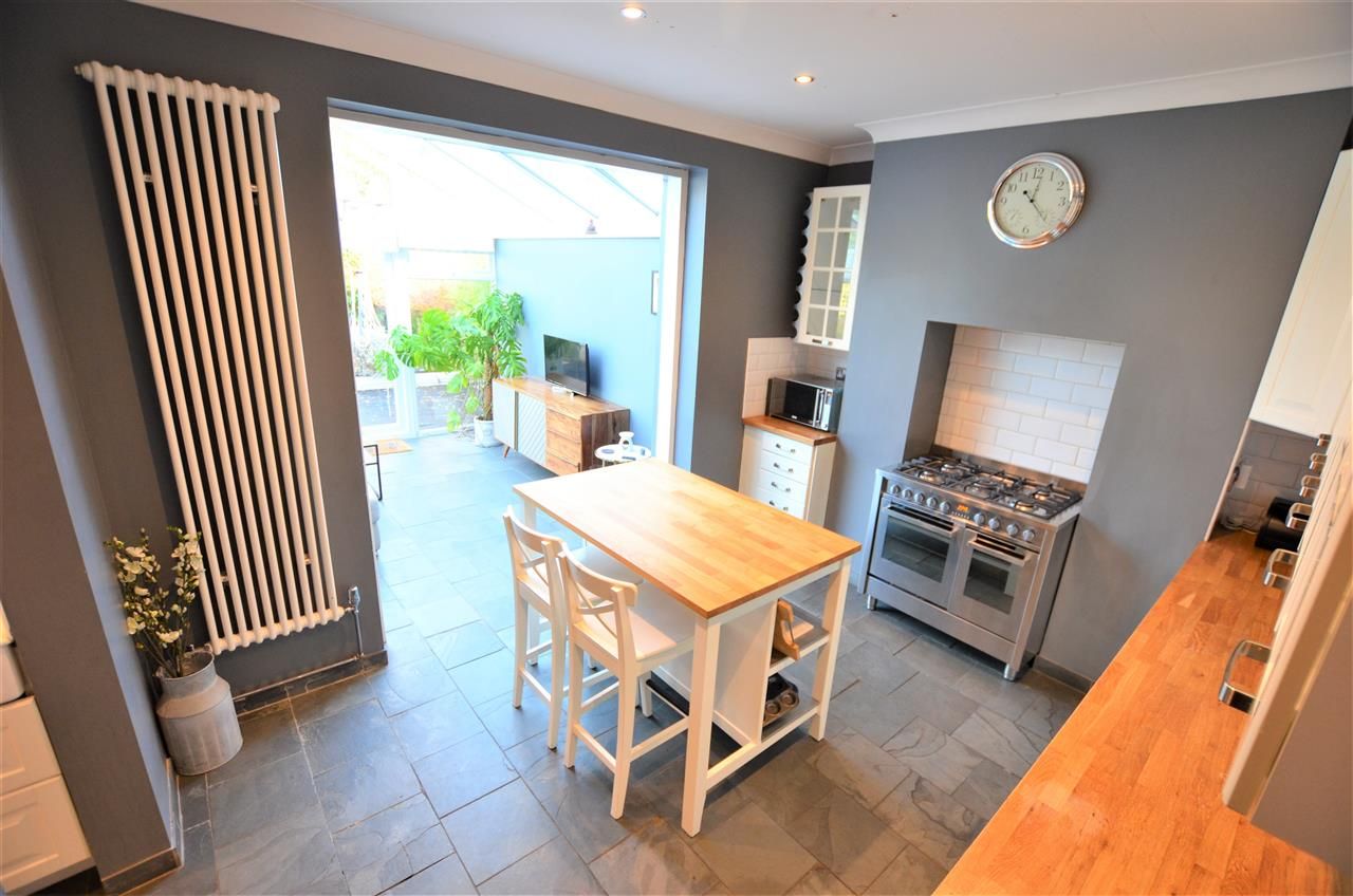 3 bed semidetached house for sale in Kingsfield Oval, Basford (SOT