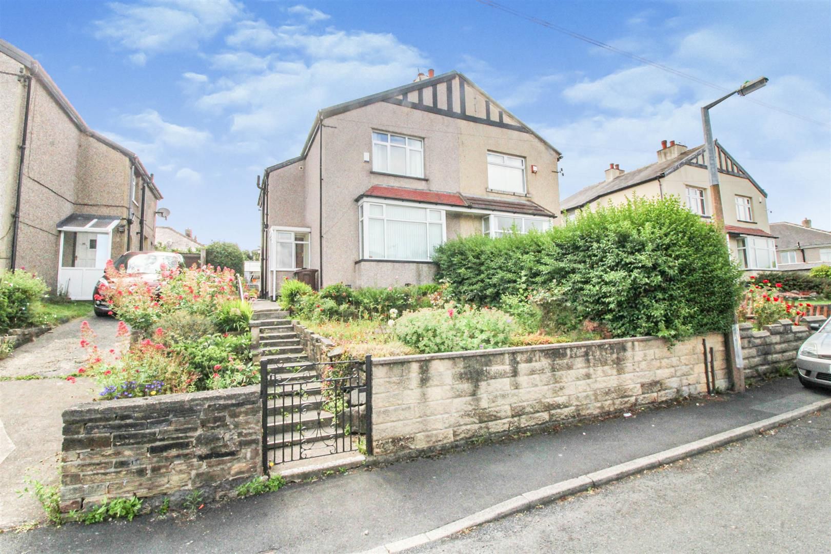3 bed semidetached house for sale in Lodore Road, Bradford BD2 Zoopla