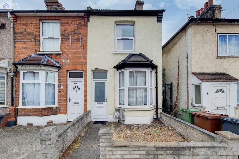 2 bed property to rent in Kennedy Road, Barking IG11 Zoopla