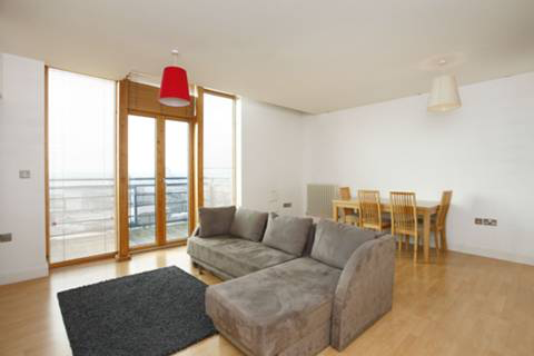 36 Hanover Avenue, London E16