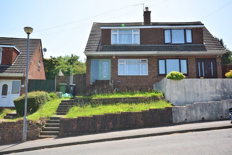 3 bed semidetached house to rent in Meadvale Road, Rumney, Cardiff CF3