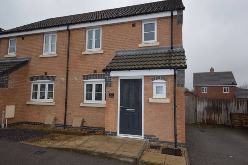 3 bed semidetached house to rent in Kinross Way, Hinckley LE10 Zoopla