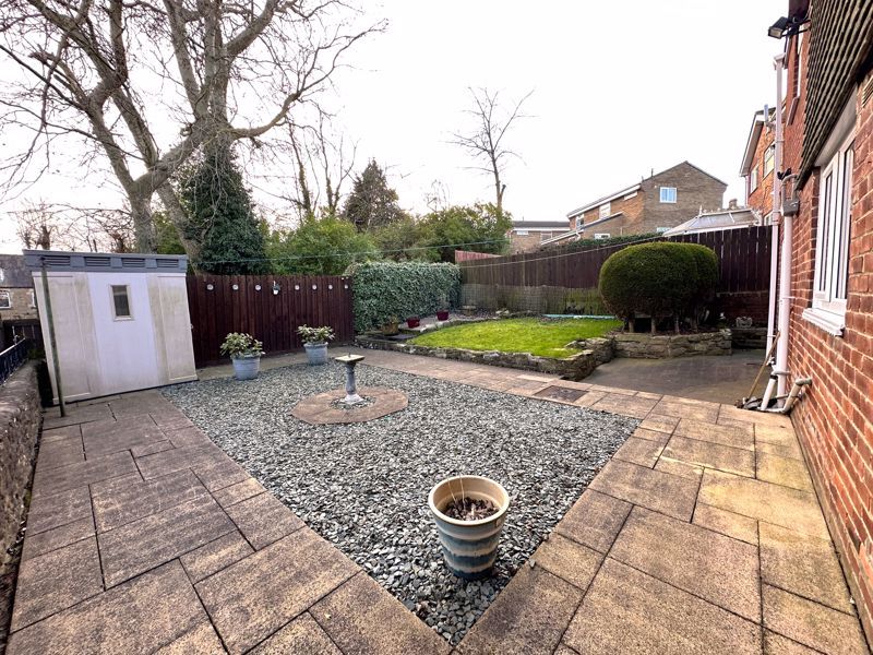 4 bed semidetached house for sale in Beda Hill, BlaydonOnTyne NE21