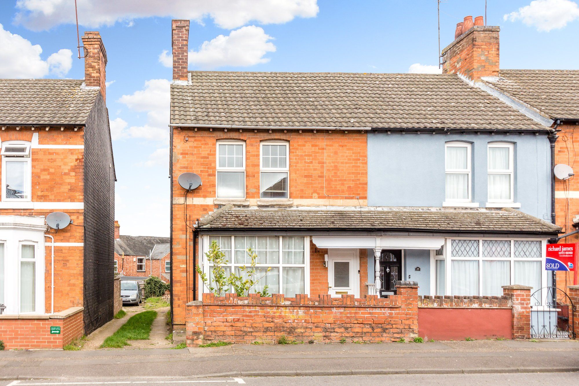 3 bed end terrace house for sale in Irchester Road, Rushden NN10 Zoopla