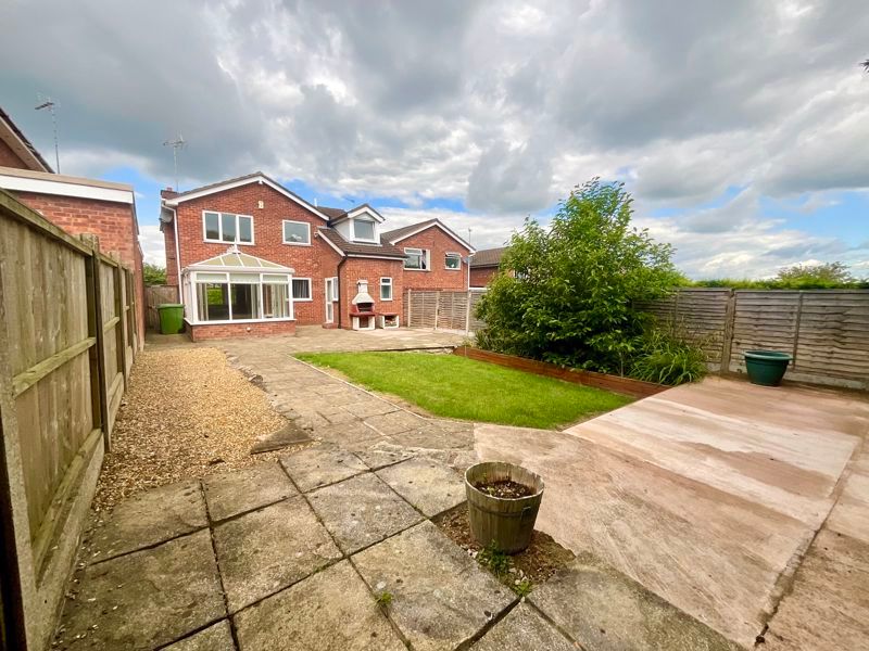 4 bed detached house for sale in Longhurst Drive, Stafford ST16 Zoopla