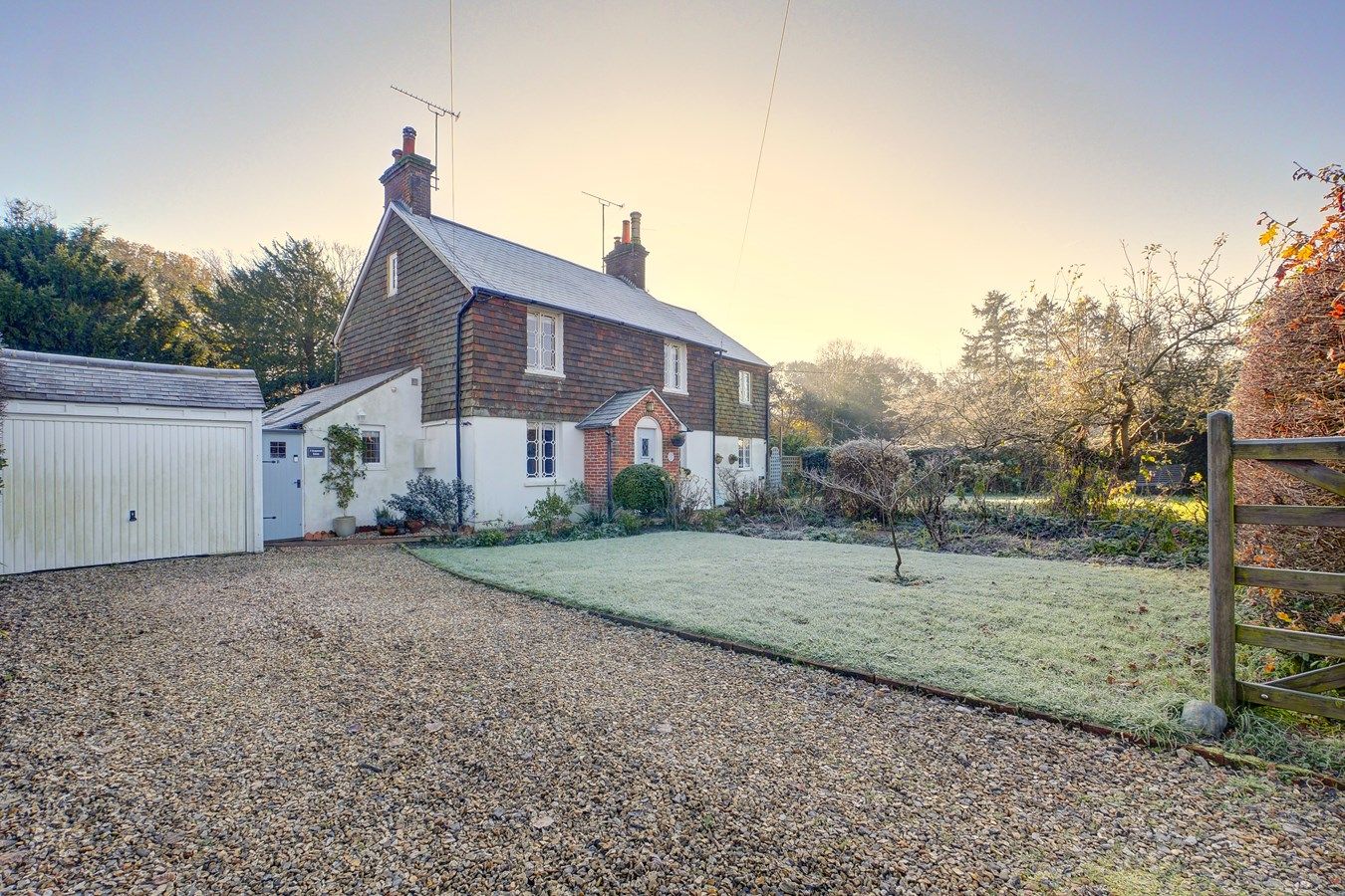 2 bed cottage for sale in Graywood Lane, East Hoathly, Lewes BN8 Zoopla