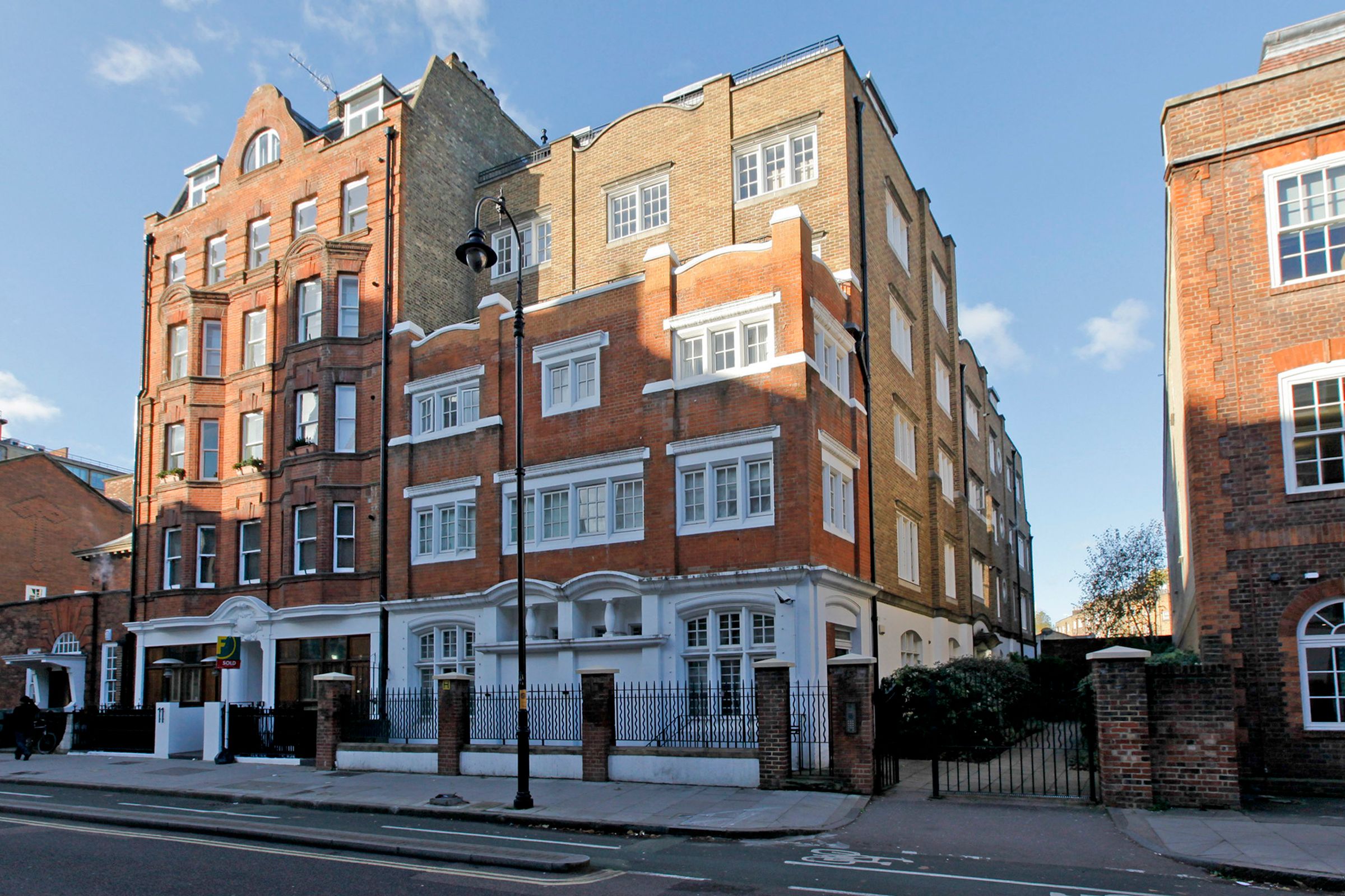 2 bed flat to rent in Tavistock Place, Bloomsbury, London WC1H Zoopla