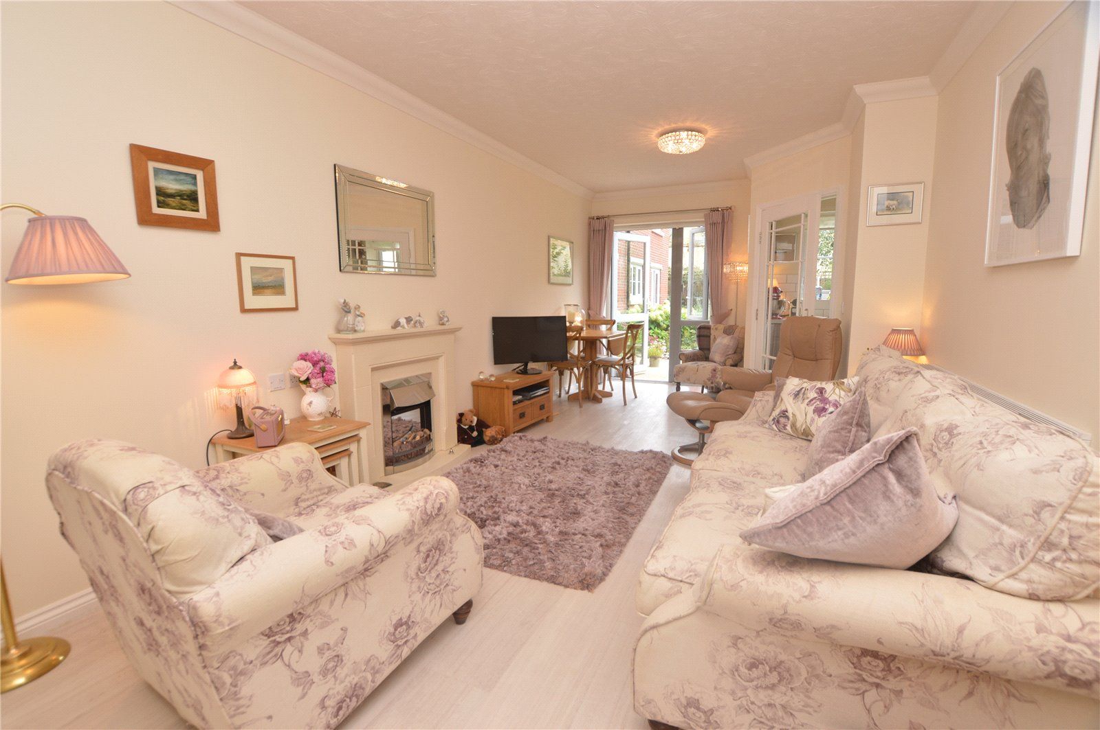 Flat 10 Tatterton Lodge York Road Wetherby West Yorkshire LS22  