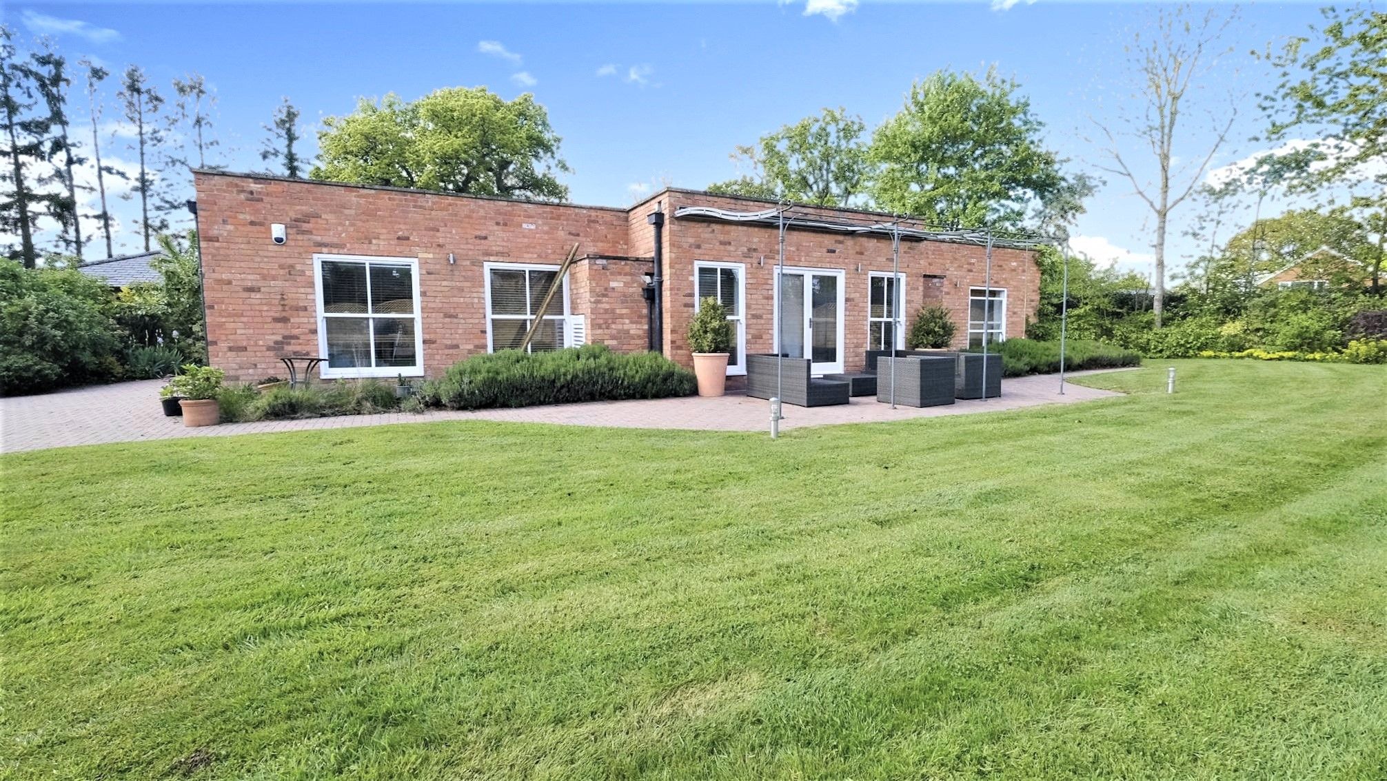 4 bed bungalow for sale in Wootton Green Lane, Balsall Common, Coventry