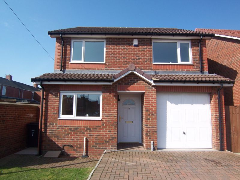 4 bed detached house for sale in Strawberry Mews, Stakeford