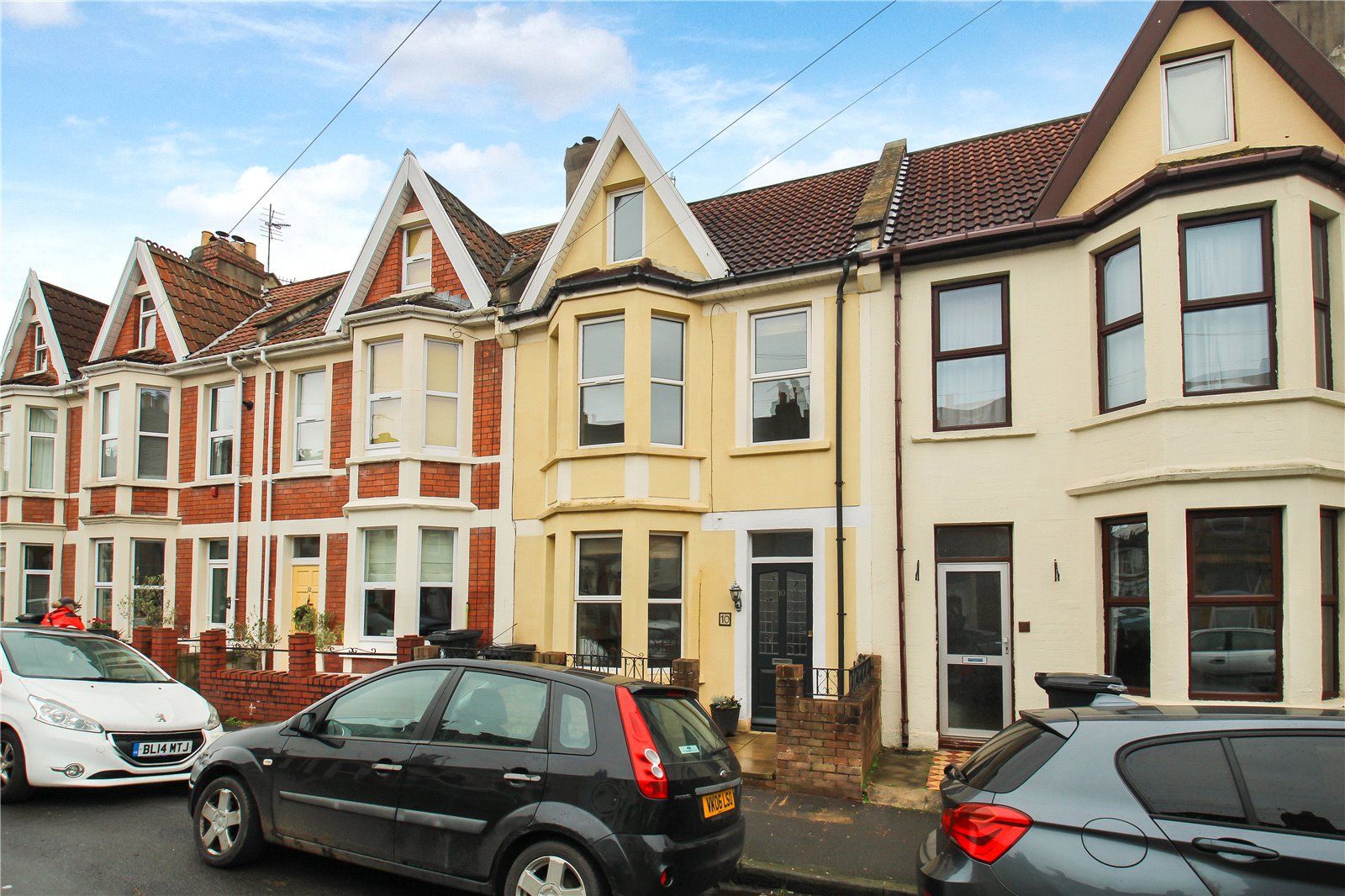 3 bed terraced house for sale in Pearl Street, The Chessels, Bristol