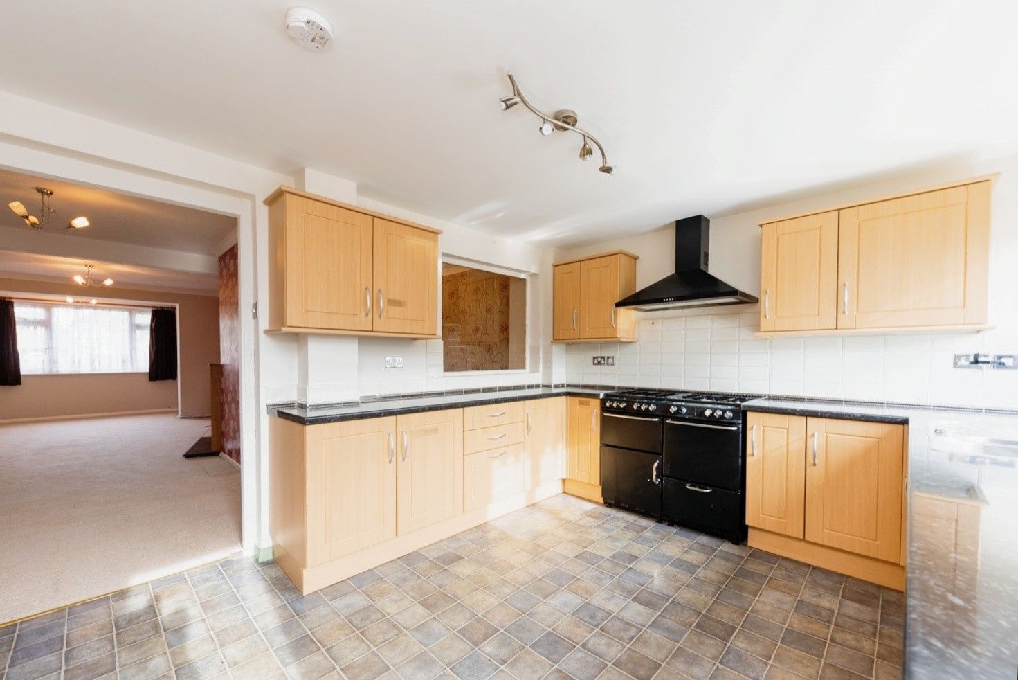 3 bed terraced house for sale in Cromwell Road, Ware SG12 Zoopla