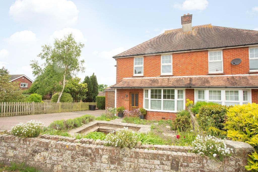 3 bed semidetached house for sale in Hailsham Road, Heathfield, East