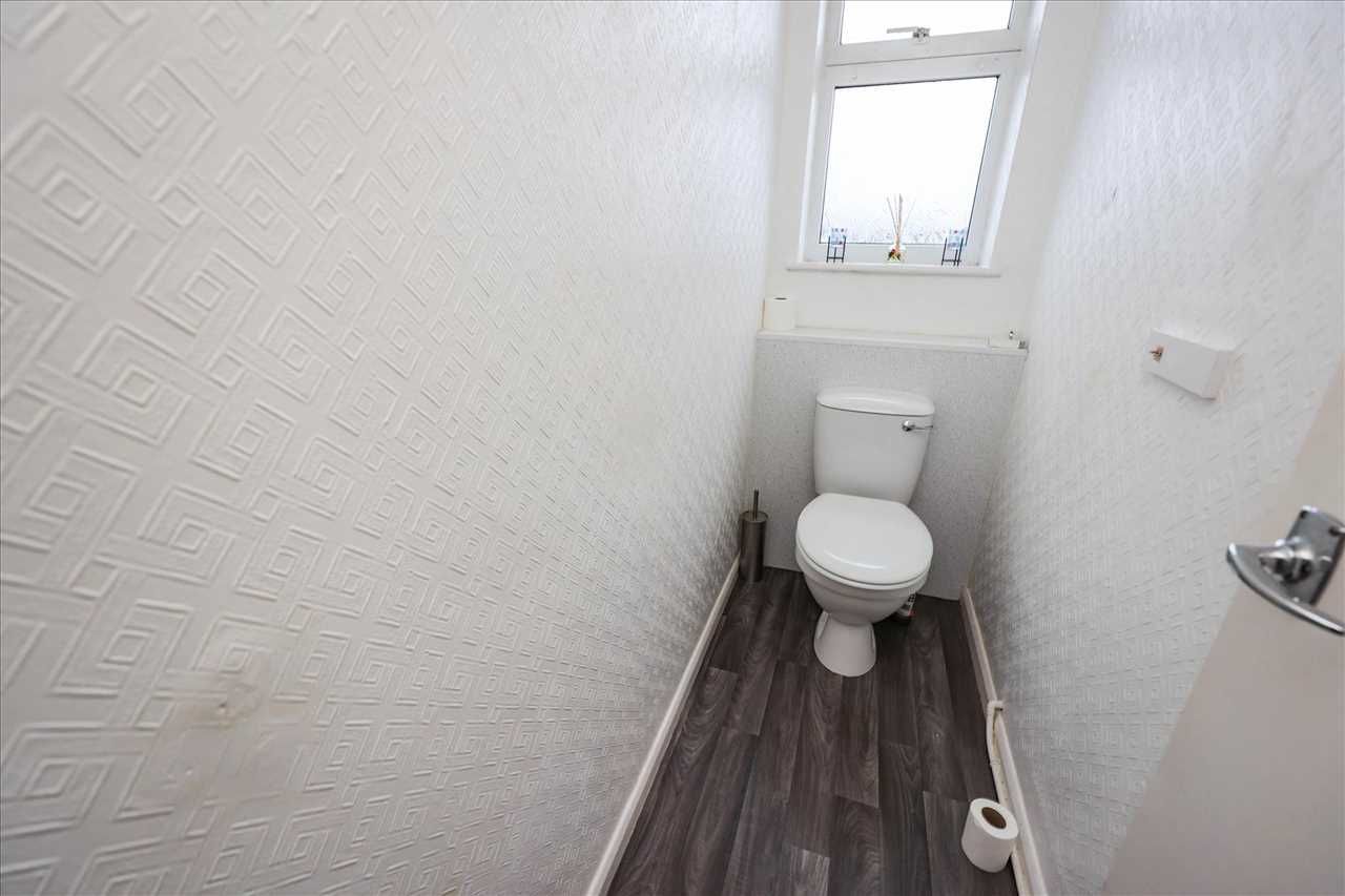 2 bed bungalow for sale in Waterford Lane, Cherry Willingham, Lincoln