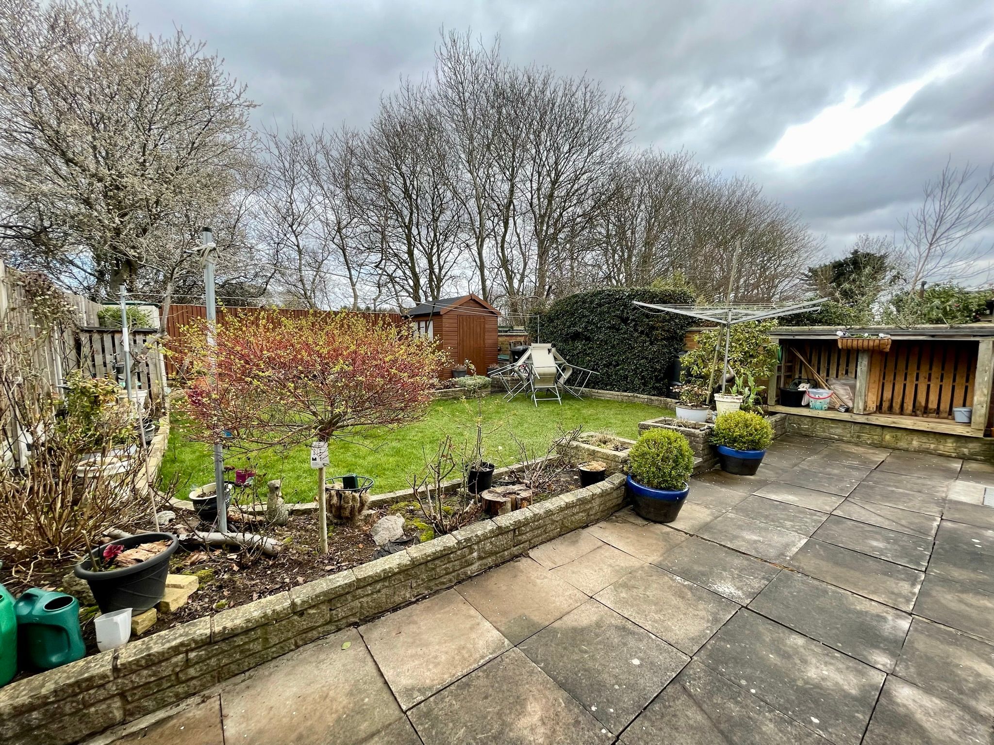 4 bed semidetached house for sale in Thurcaston Road, Mowmacre Hill