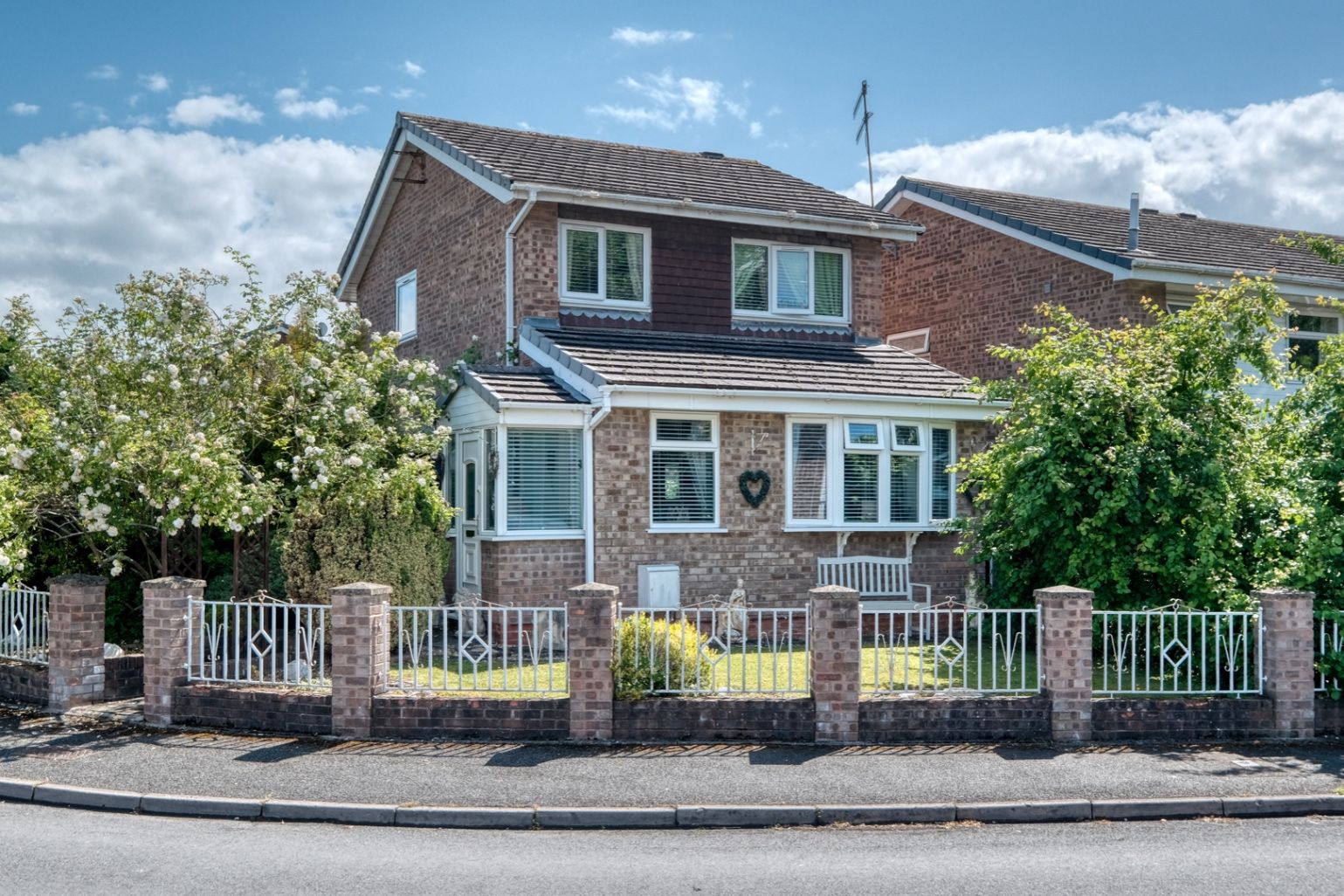 3 bed detached house for sale in Donnington Close, Redditch B98 Zoopla