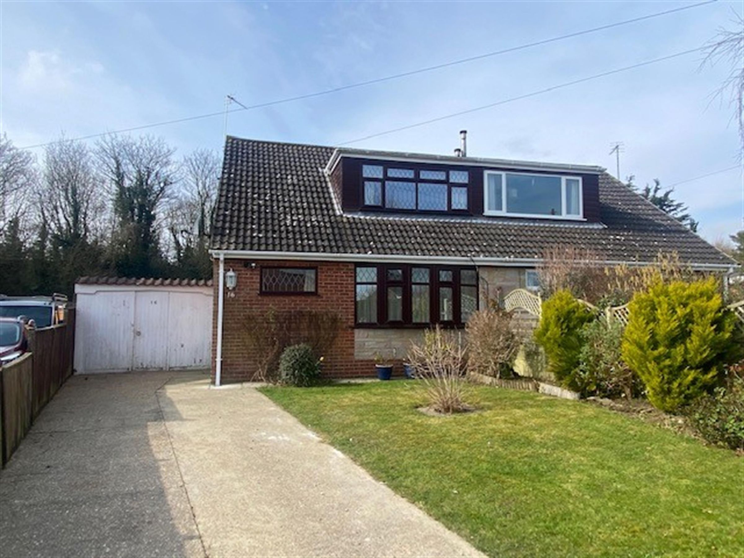 2 bed semidetached house for sale in Oak Close, Louth LN11 Zoopla