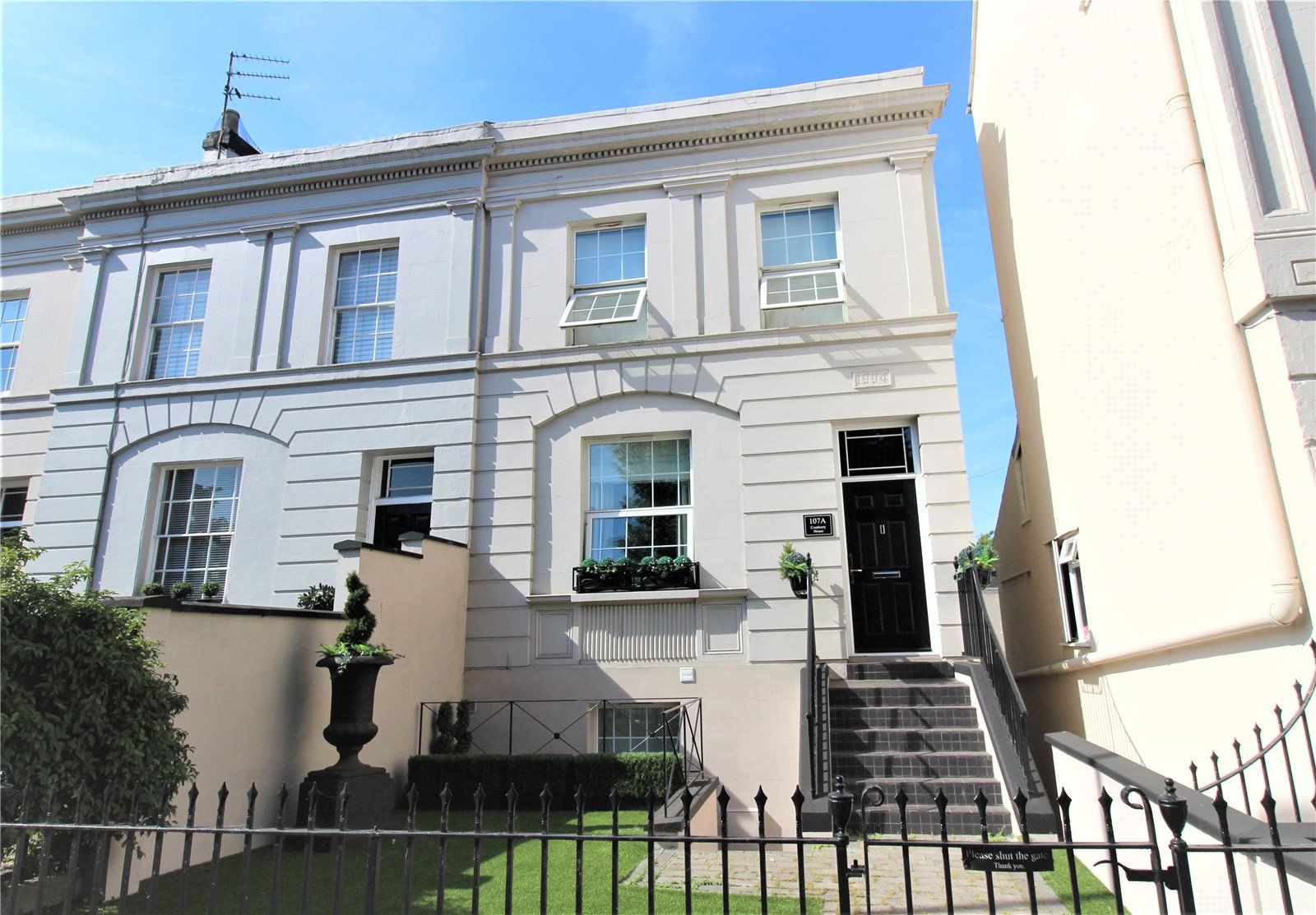 3 bed terraced house for sale in London Road, Cheltenham