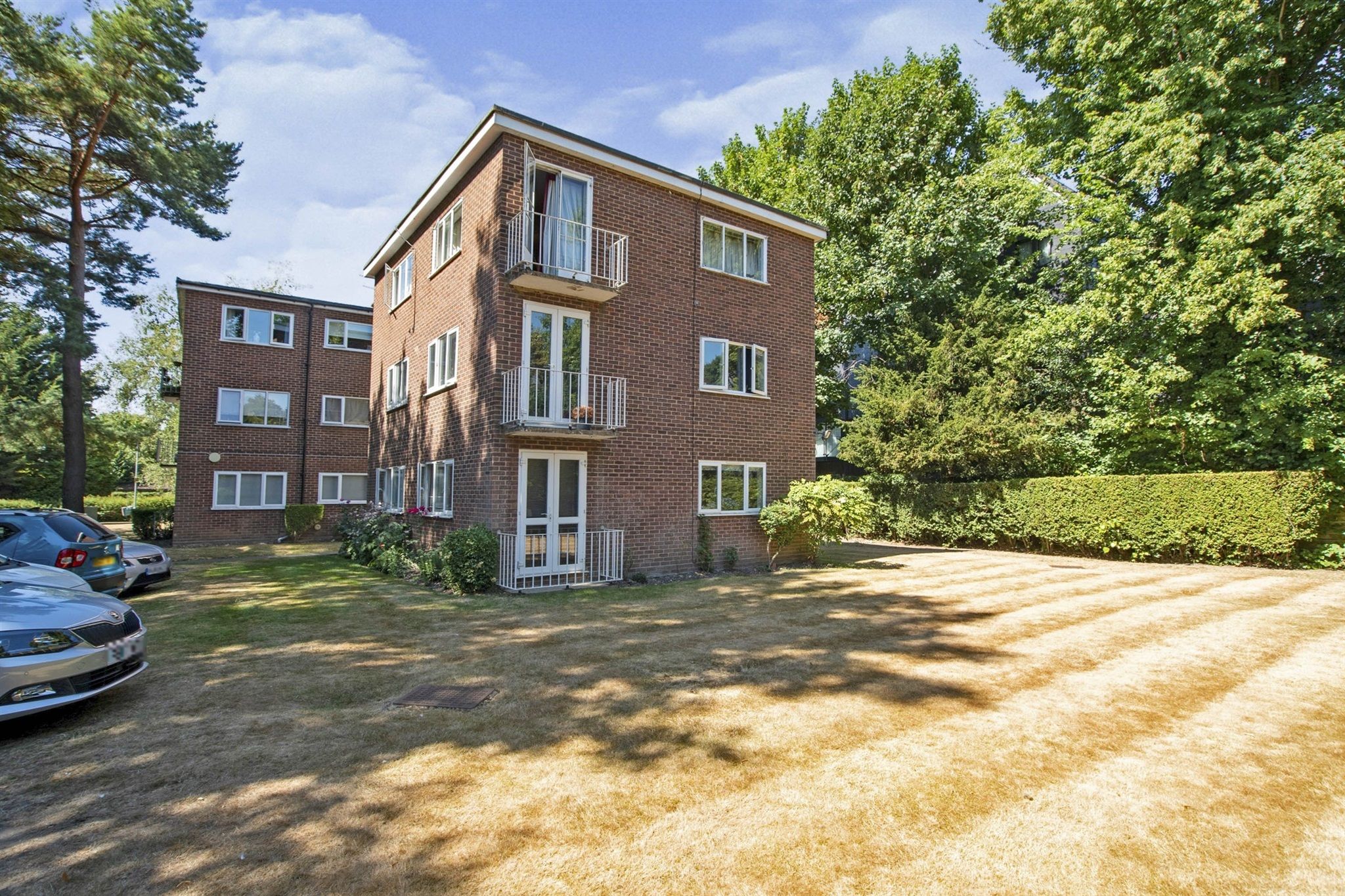 2 bed flat for sale in Langley Road, Watford WD17 Zoopla