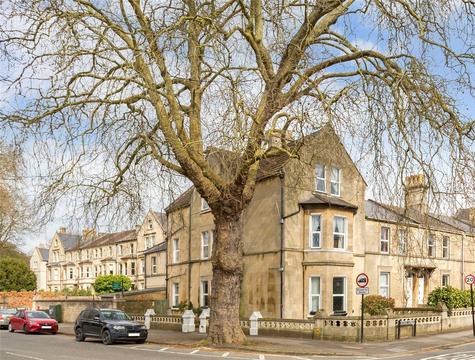 Pulteney Gardens, Bath BA2  