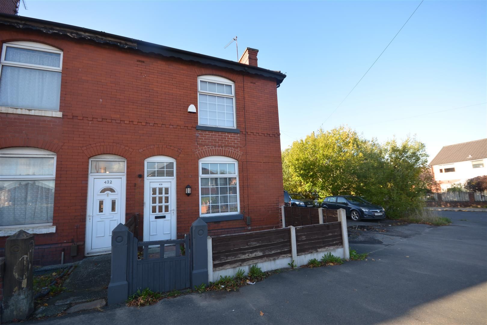 2 bed end terrace house for sale in Parr Lane, Bury BL9 Zoopla