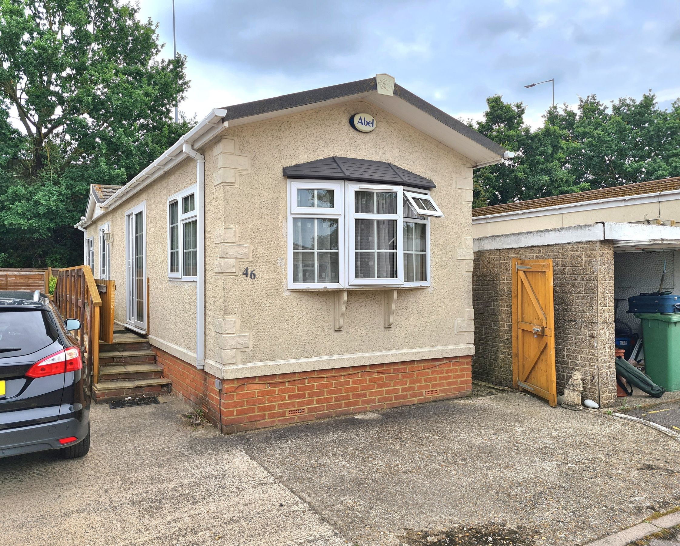 1 bed mobile/park home for sale in Mereoak Park, Three Mile Cross RG7