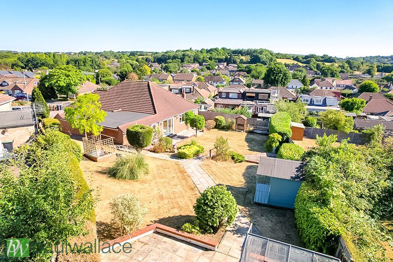 4 bed detached bungalow for sale in Western Road, Nazeing, Waltham