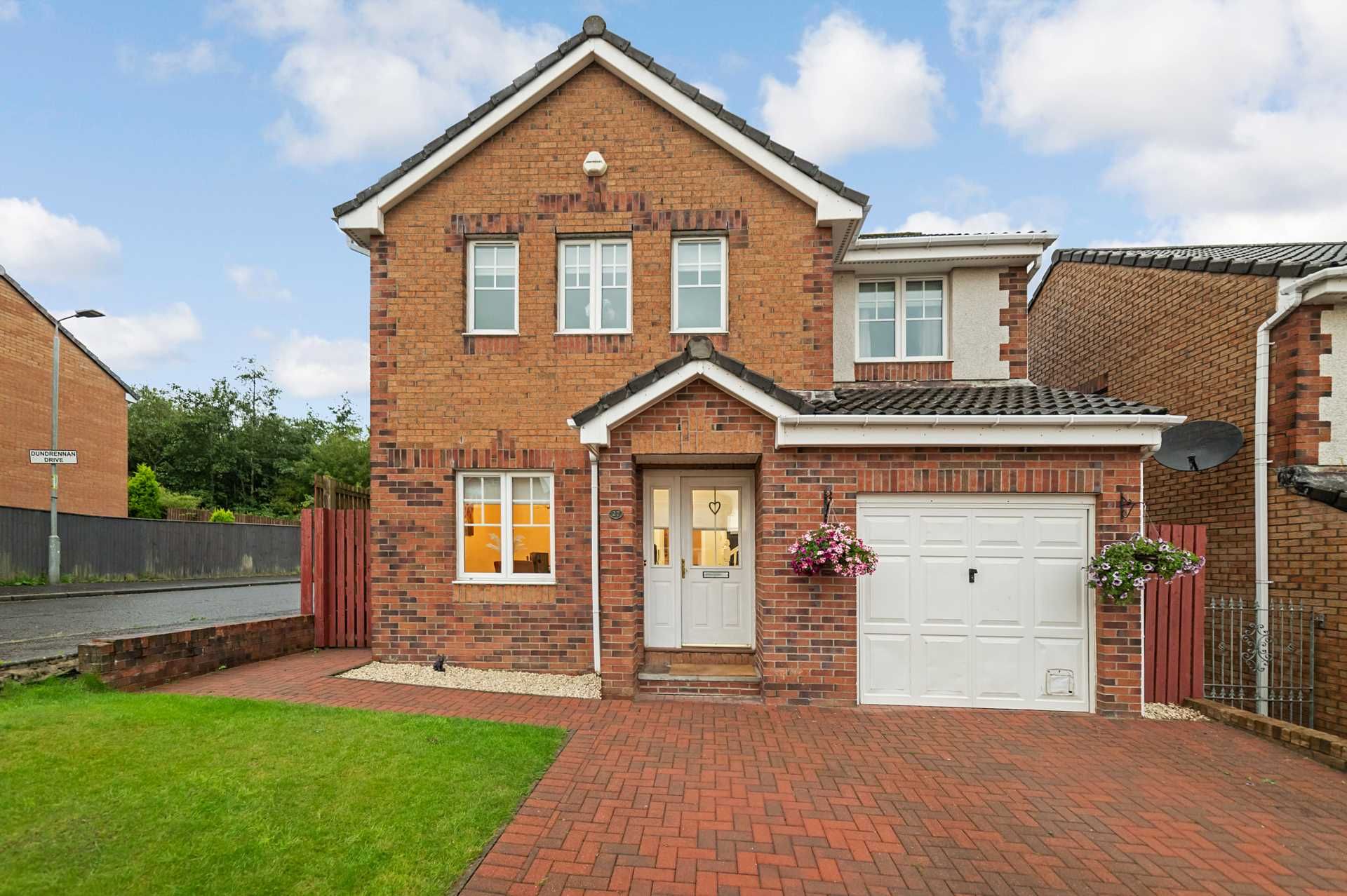 4 bed detached house for sale in Dalbeattie Braes, Airdrie ML6 Zoopla