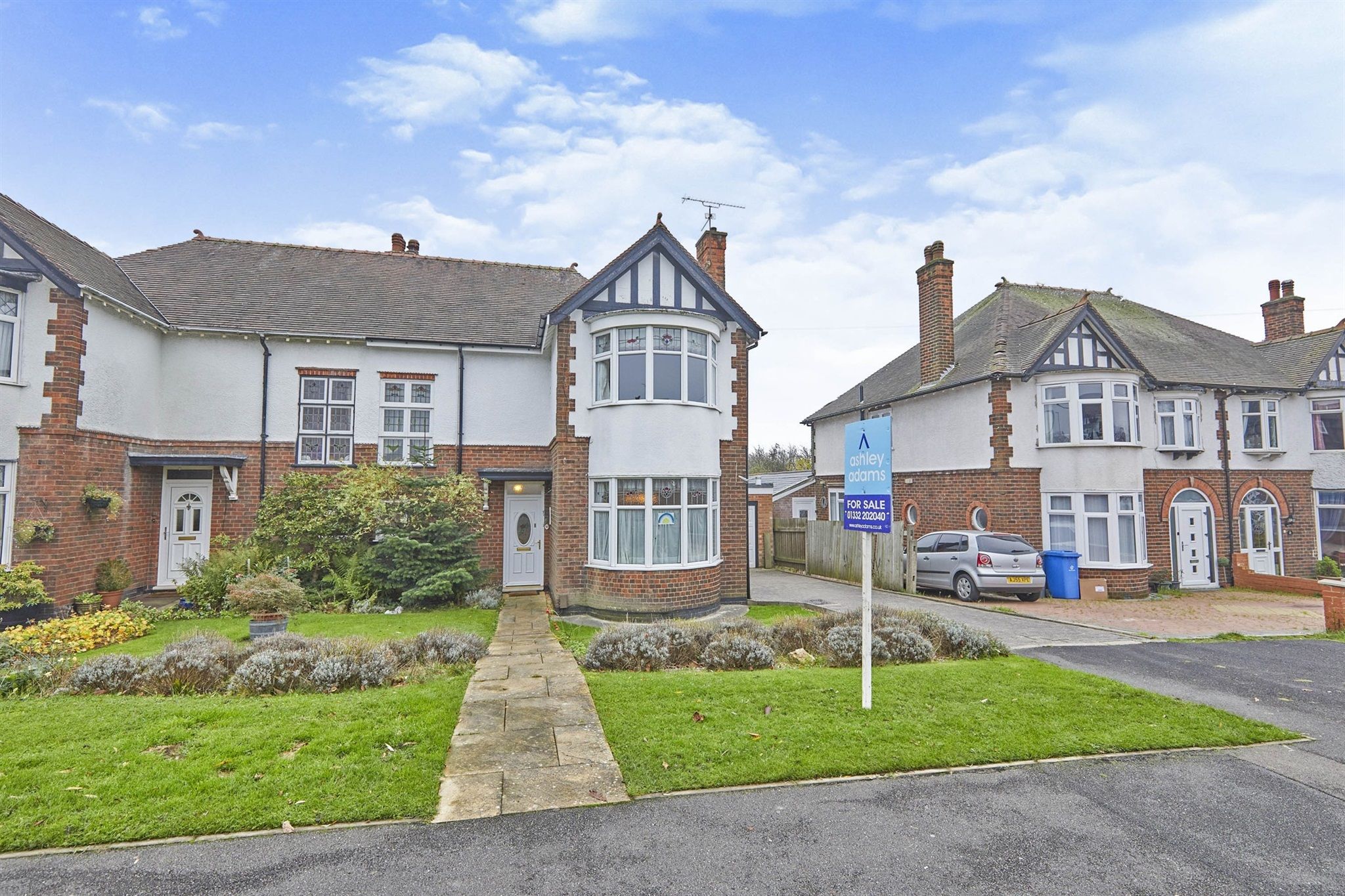 3 bed semidetached house for sale in Carlton Road, New Normanton