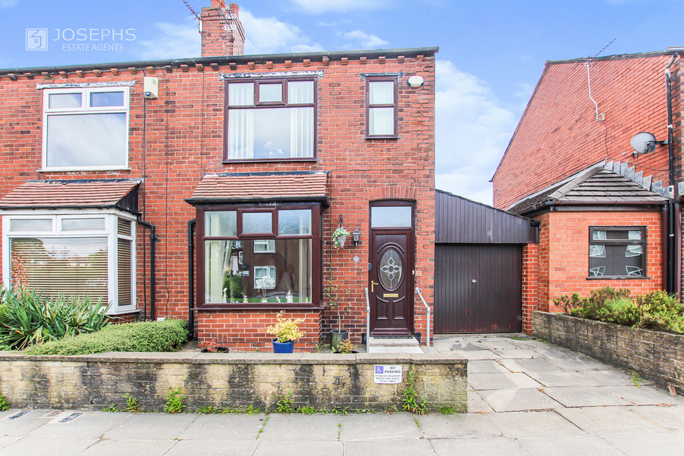 2 bed terraced house for sale in Maldwyn Avenue, Bolton BL3 Zoopla