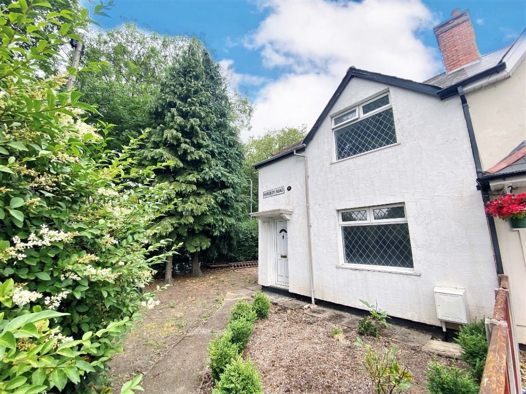 3 bed semidetached house for sale in Nordley Road, Wednesfield, Wolverhampton WV11 Zoopla