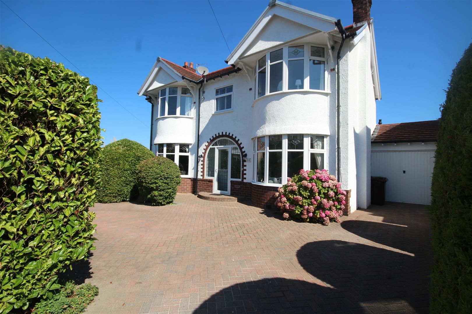 4 bed detached house for sale in Bodelwyddan Avenue, Old Colwyn, Colwyn