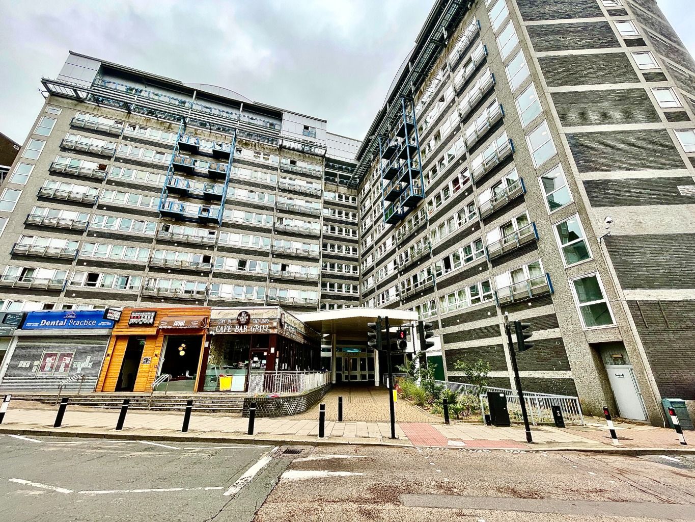 1 bed flat to rent in The Vista Building, 30 Calderwood Street