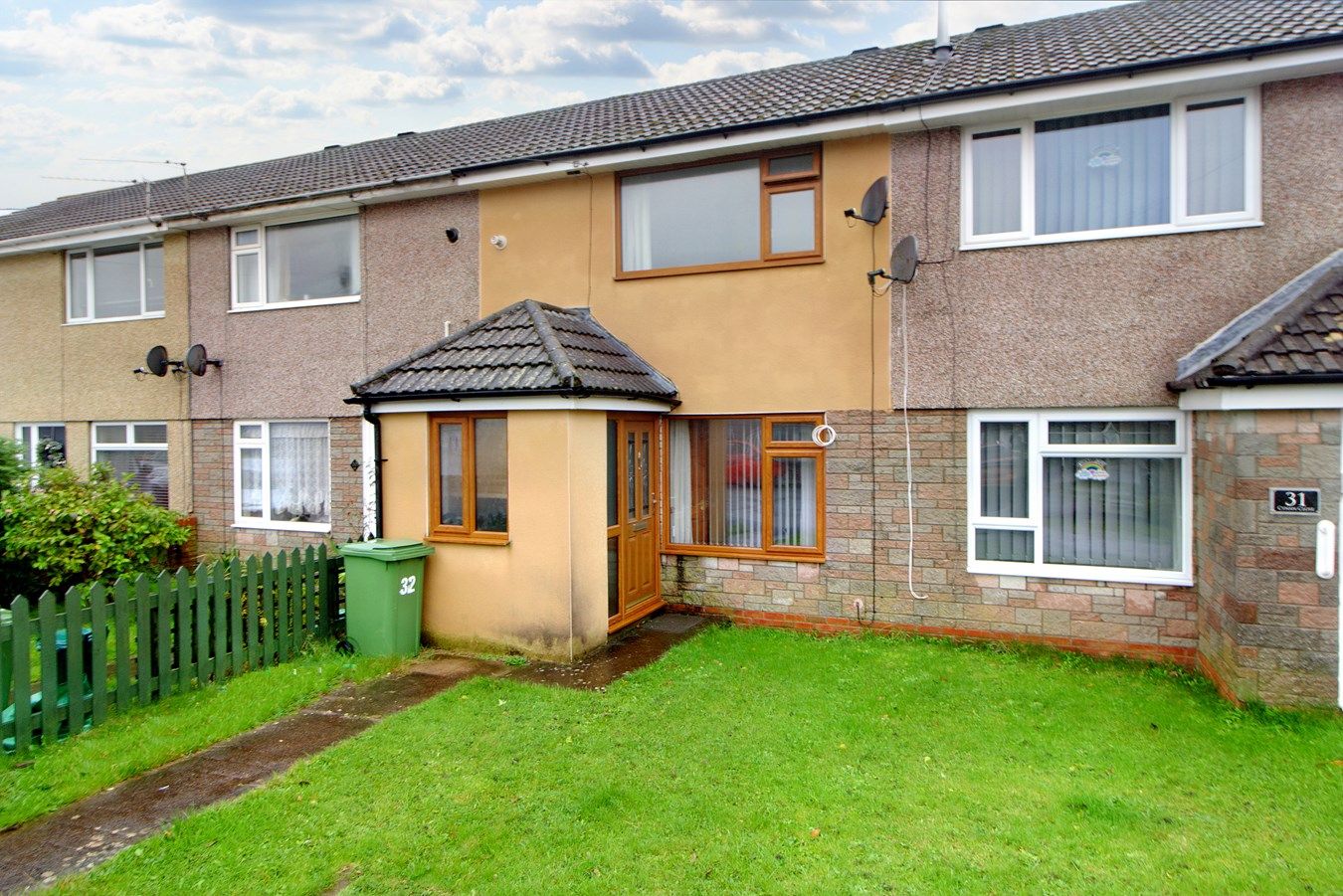 2 bed terraced house for sale in Cynan Close, Beddau, Pontypridd CF38