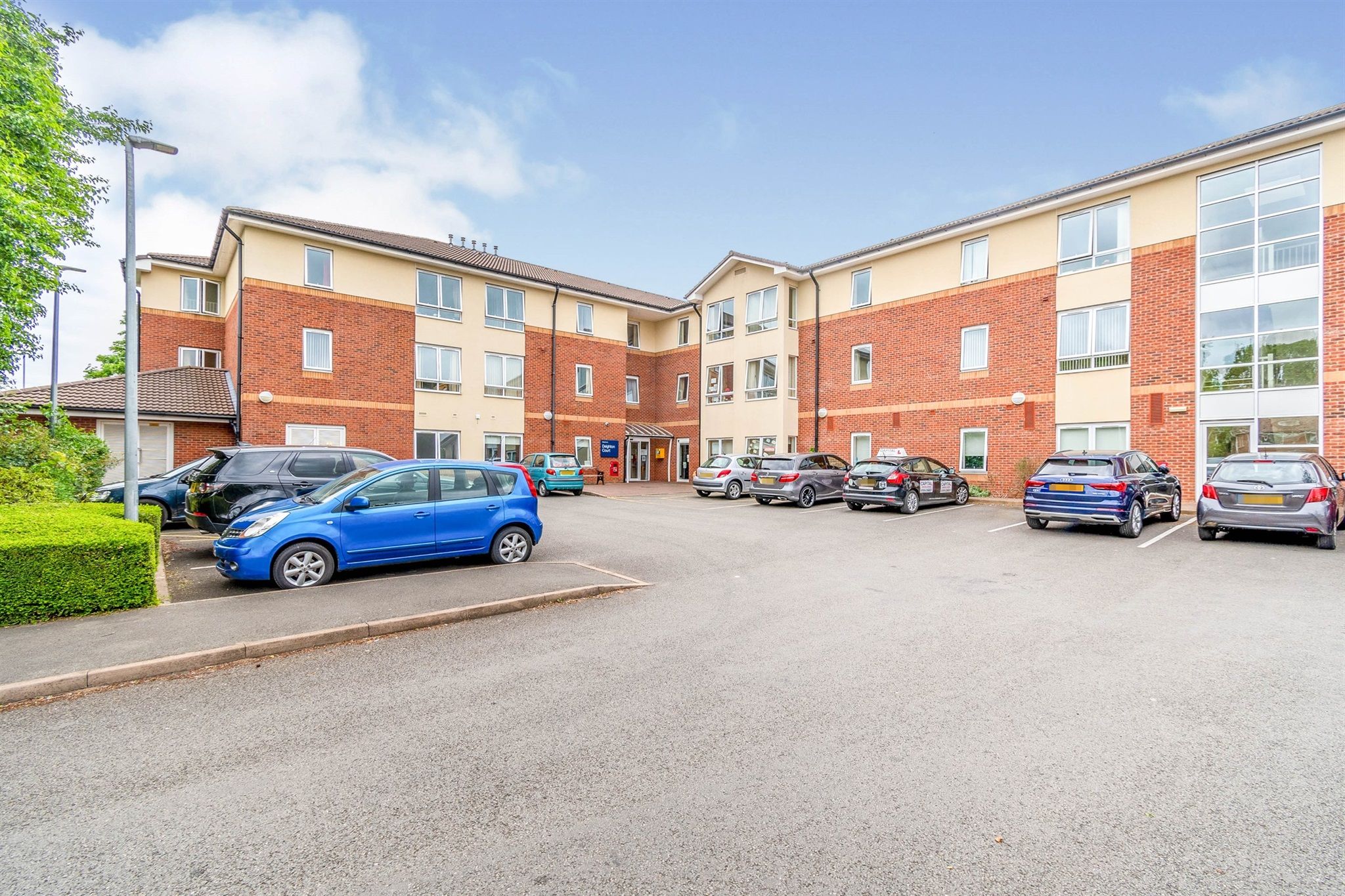 2 bed flat for sale in Brockhurst Crescent, Walsall WS5 Zoopla