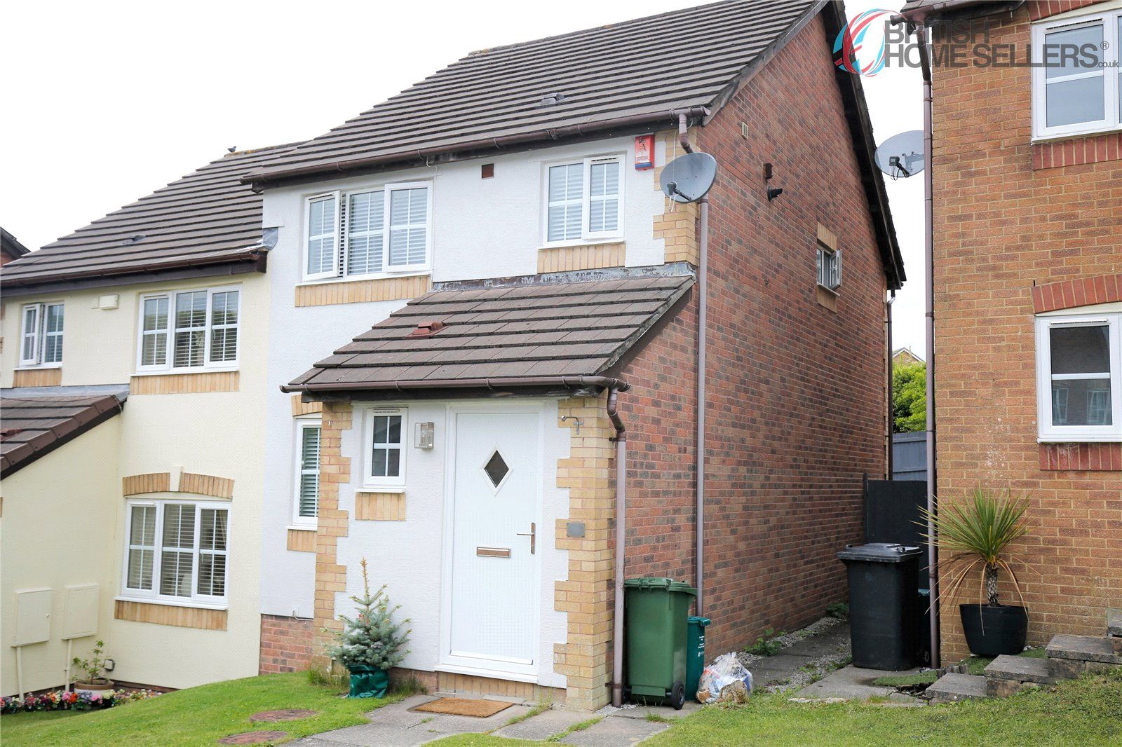 3 bed semidetached house for sale in The Ridings, Aberdare, Rhondda