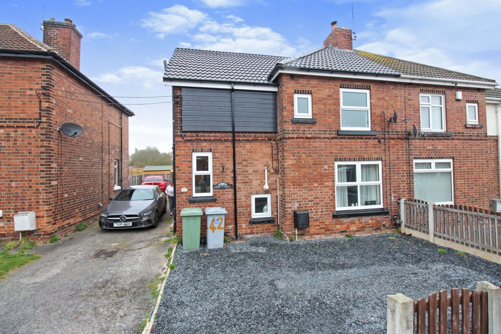 3 bed semidetached house for sale in Poplar Street, New Ollerton