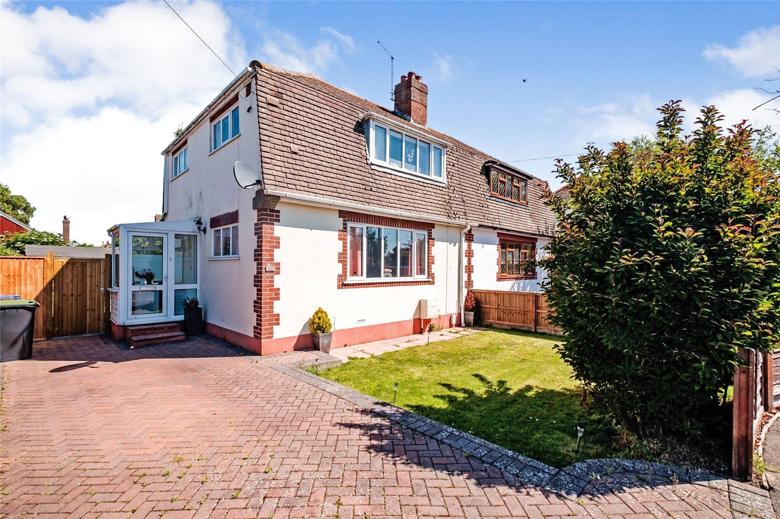 2 bed semidetached house for sale in Sunny Close, GoringBySea, Worthing BN12 Zoopla
